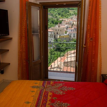 B&B La Perla Nelle Dolomiti Castelmezzano Quarto foto